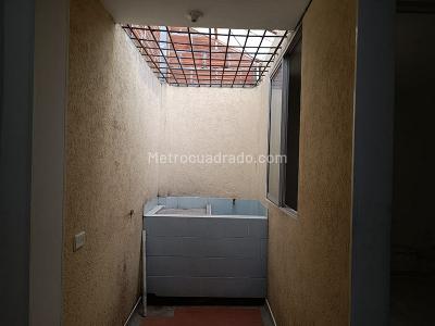 Casa de 2 alcobas en venta en Conjunto La Mansión, Ibagué, 123 m² · foto 12 de 19