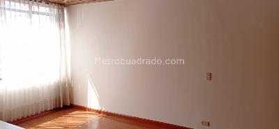 Casa de 4 alcobas en venta en Cedritos, Bogotá, 270 m² · foto 11 de 15