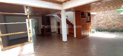Casa de 4 alcobas en venta en Cedritos, Bogotá, 270 m² · foto 4 de 15