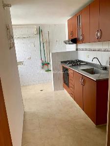 Apartamento de 3 alcobas en venta en Conjunto Mira Flores, Ibagué, 72 m² · foto 4 de 13