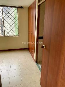 Apartamento de 3 alcobas en venta en Conjunto Mira Flores, Ibagué, 72 m² · foto 5 de 13