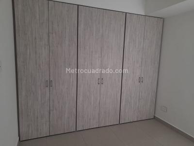Apartamento de 3 alcobas en venta en Edificio Icono 60, Ibagué, 133 m² · foto 8 de 13