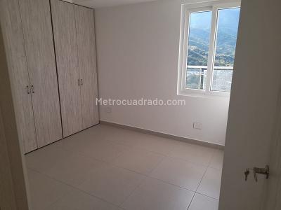 Apartamento de 3 alcobas en venta en Edificio Icono 60, Ibagué, 133 m² · foto 9 de 13