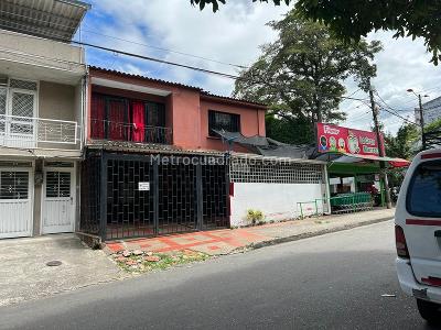 Casa de 3 alcobas en venta en Interlaken, Ibagué, 341 m² · foto 4 de 10