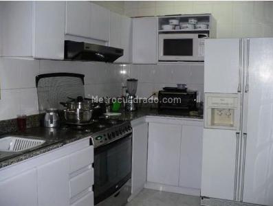 Casa de 5 alcobas en venta en Cedritos Contador Nuevo Contry, Bogotá, 296 m² · foto 5 de 7