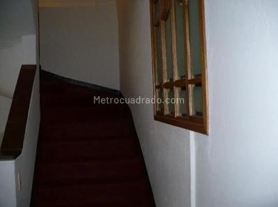 Casa de 5 alcobas en venta en Cedritos Contador Nuevo Contry, Bogotá, 296 m² · foto 7 de 7