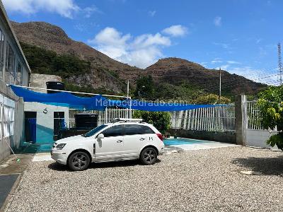 Casa de 5 alcobas en venta en Gualanday Las Brisas, Ibagué, 575 m² · foto 14 de 15