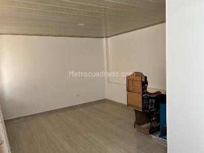 Casa de 5 alcobas en venta en Gualanday Las Brisas, Ibagué, 575 m² · foto 3 de 15