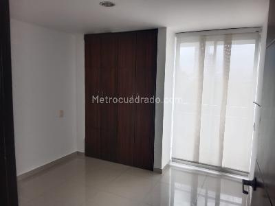 Apartamento de 3 alcobas en venta en San Simón, Ibagué, 96 m² · foto 6 de 11