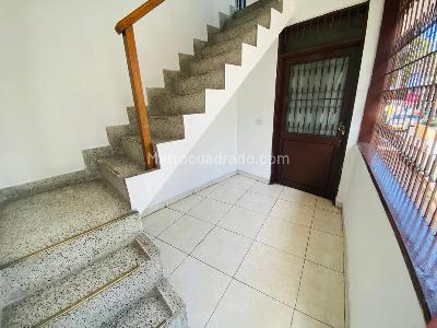 Casa de 5 alcobas en venta en Pueblo Nuevo, Ibagué, 218 m² · foto 2 de 15