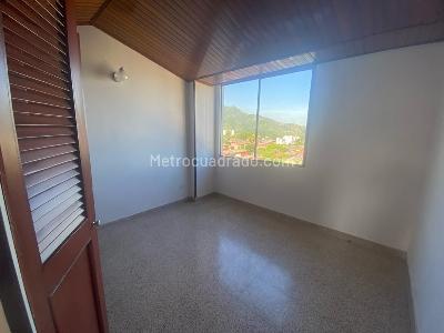 Apartamento de 3 alcobas en venta en Conjunto Torremolinos, Ibagué, 78 m² · foto 14 de 18