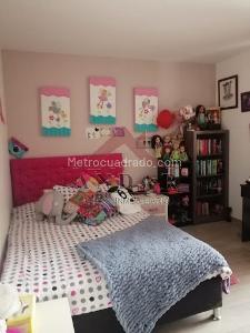 Apartamento de 3 alcobas en venta en Piedra Pintada, Ibagué, 154 m² · foto 5 de 14