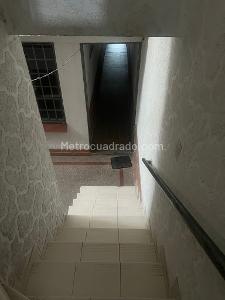 Casa de 5 alcobas en venta en Ambala, Ibagué, 189 m² · foto 3 de 10