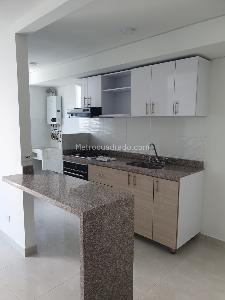 Apartamento de 3 alcobas en venta en Conjunto Torreón De Varsovia, Ibagué, 67 m² · foto 3 de 19
