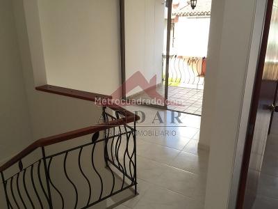Casa de 3 alcobas en venta en Conjunto Palo De Agua, Ibagué, 121 m² · foto 10 de 18