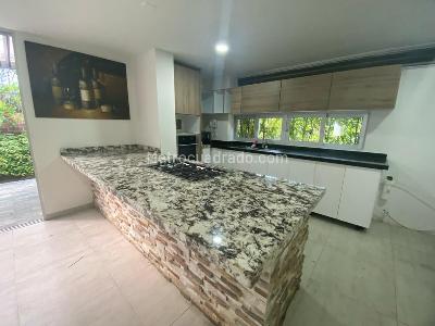 Casa de 4 alcobas en venta en Reservas Del Campestre, Ibagué, 356 m² · foto 10 de 16