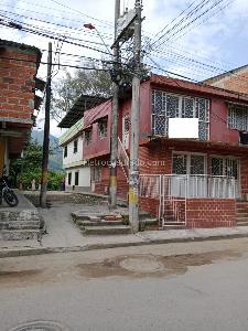 Casa de 5 alcobas en venta en Ciudadela Simón Bolívar, Ibagué, 120 m² · foto 5 de 5