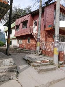 Casa de 5 alcobas en venta en Ciudadela Simón Bolívar, Ibagué, 120 m² · foto 2 de 5