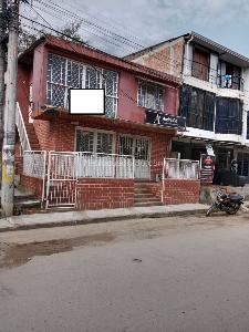 Casa de 5 alcobas en venta en Ciudadela Simón Bolívar, Ibagué, 120 m² · foto 4 de 5