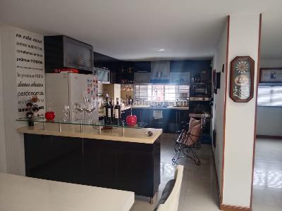 Casa de 4 alcobas en arriendo en Prado Alto, Ibagué, 362 m² · foto 6 de 20