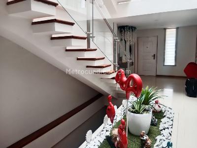 Casa de 4 alcobas en arriendo en Prado Alto, Ibagué, 362 m² · foto 4 de 20