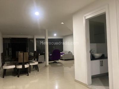 Casa de 4 alcobas en venta en Altos Combeima, Ibagué, 538 m² · foto 6 de 15
