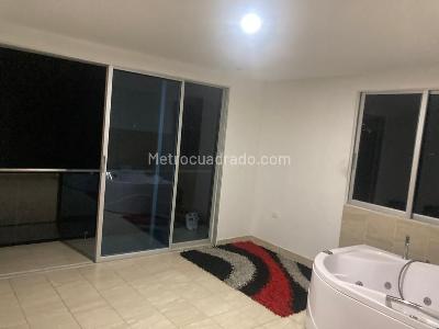 Casa de 4 alcobas en venta en Altos Combeima, Ibagué, 538 m² · foto 9 de 15