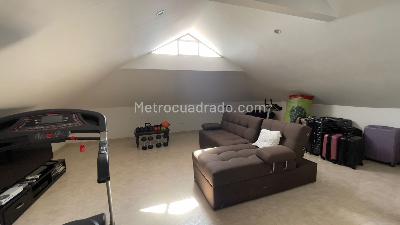 Casa de 3 alcobas en venta en Conjunto Los Lagos, Ibagué, 263 m² · foto 19 de 19