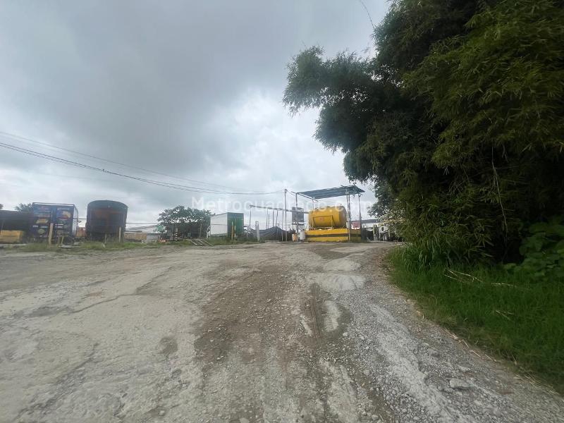 Lote en Venta, Av Mirolindo, Ibagué - Vista 2