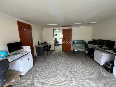 Casa de 4 alcobas en venta en Simon Bolivar, Bogotá, 220 m² · foto 10 de 13