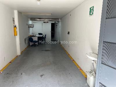 Casa de 4 alcobas en venta en Simon Bolivar, Bogotá, 220 m² · foto 3 de 13