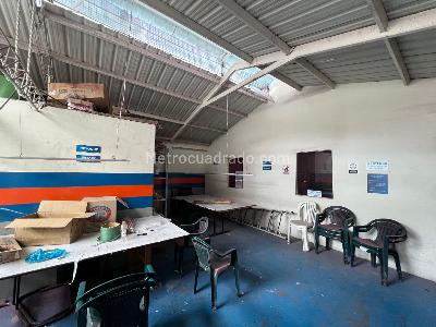 Casa de 4 alcobas en venta en Simon Bolivar, Bogotá, 220 m² · foto 6 de 13