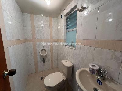 Casa de 4 alcobas en venta en Simon Bolivar, Bogotá, 220 m² · foto 9 de 13