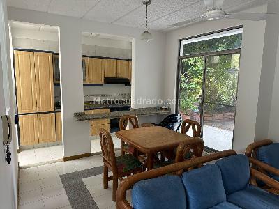 Casa de 3 alcobas en venta en Conjunto Portal De Casaloma, Girardot, 105 m² · foto 3 de 17