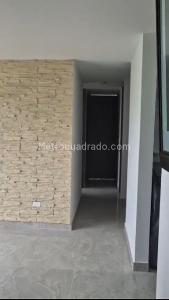 Apartamento de 3 alcobas en venta en Conjunto Carandu, Ibagué, 61 m² · foto 4 de 13