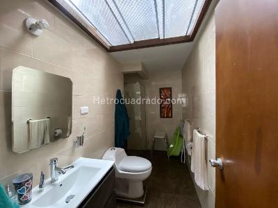 Casa de 4 alcobas en venta en Cedritos Alcala, Bogotá, 212 m² · foto 11 de 20