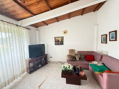 Casa de 4 alcobas en venta en Aparco, Ibagué, 405 m² · foto 5 de 14
