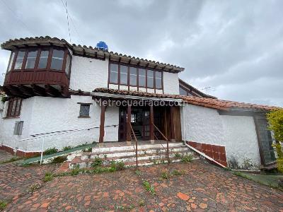 Casa en venta en Niza, Bogotá · foto 3 de 20
