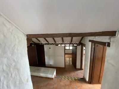 Casa en venta en Niza, Bogotá · foto 8 de 20