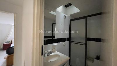 Casa de 5 alcobas en arriendo en Interlaken, Ibagué, 350 m² · foto 7 de 9