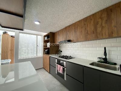 Casa de 4 alcobas en venta en Cedritos Alcala, Bogotá, 175 m² · foto 17 de 18