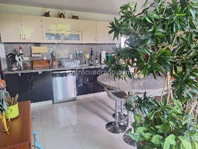 Apartamento de 3 alcobas en venta en Torre Alta Del Vergel, Ibagué, 154 m² · foto 4 de 18