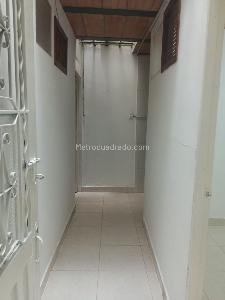 Casa de 5 alcobas en venta en Paris Gaitan, Bogotá, 140 m² · foto 4 de 13