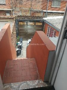 Casa de 5 alcobas en venta en Paris Gaitan, Bogotá, 140 m² · foto 3 de 13