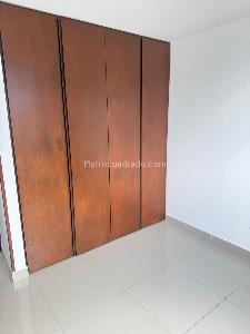 Apartamento de 3 alcobas en venta en Conjunto Florida 3, Ibagué, 88 m² · foto 12 de 18