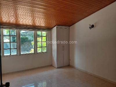Casa de 4 alcobas en venta en Piedra Pintada, Ibagué, 190 m² · foto 16 de 17