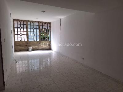 Casa de 4 alcobas en venta en Ub Los Parrales, Ibagué, 145 m² · foto 17 de 18