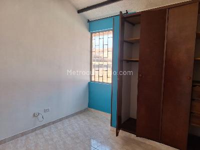 Casa de 4 alcobas en venta en Ub Los Parrales, Ibagué, 145 m² · foto 18 de 18