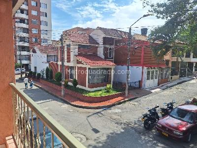 Casa de 4 alcobas en venta en Ub Los Parrales, Ibagué, 145 m² · foto 4 de 18
