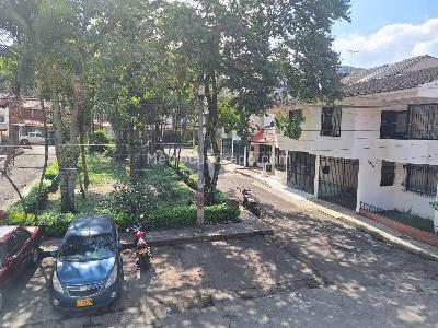 Casa de 4 alcobas en venta en Ub Los Parrales, Ibagué, 145 m² · foto 6 de 18